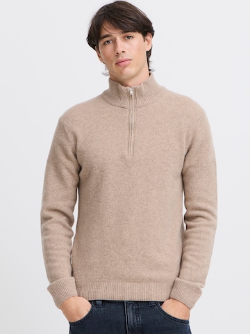 Casual Friday Trui 'CFKARL' in Beige: voorkant