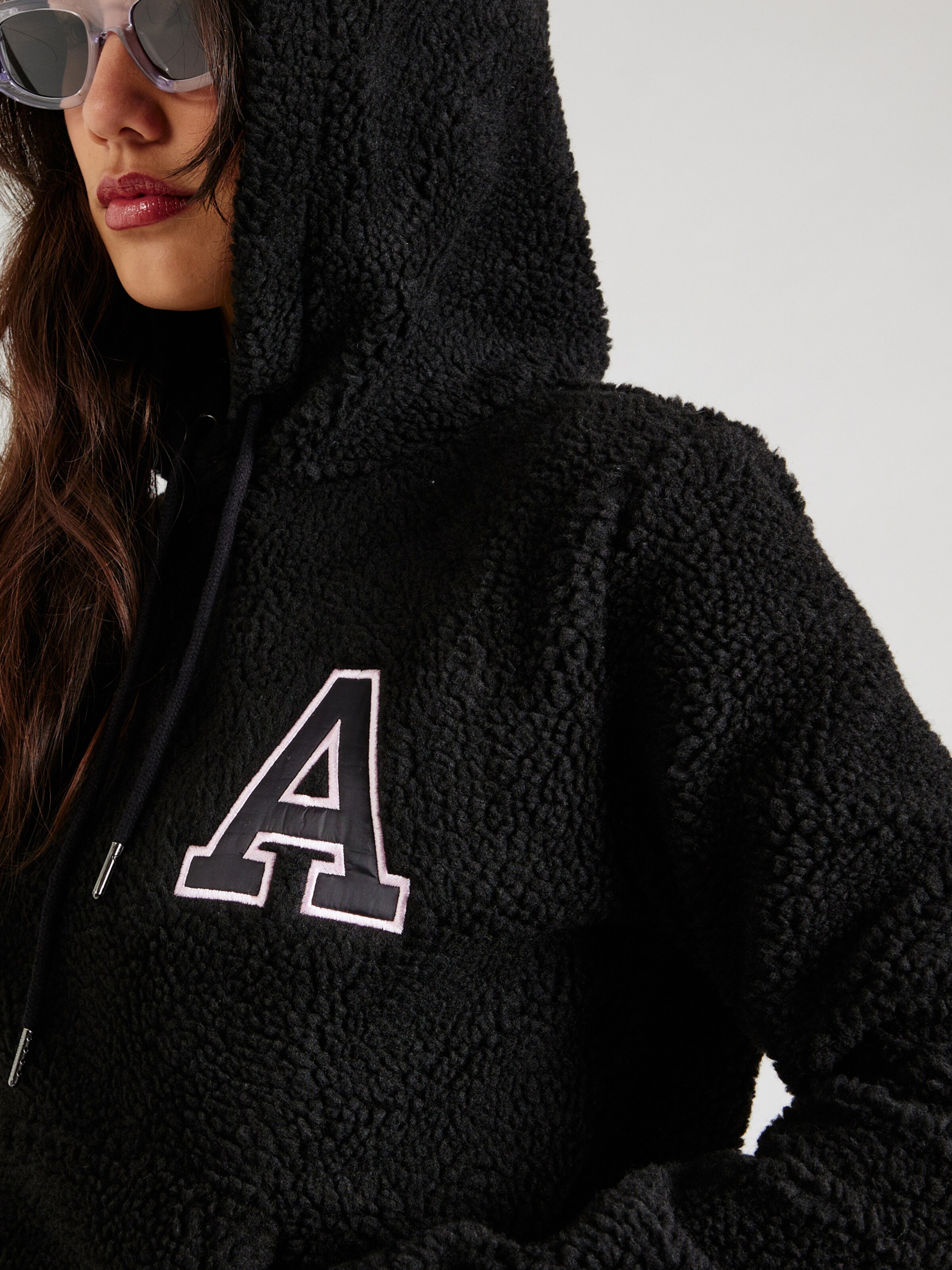 Sudaderas y sudaderas con capucha en rebajas para mujeres Comprar online ABOUT YOU