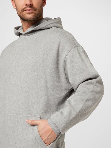 9N1M SENSE Sweatshirt in Grey