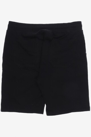 Juvia Shorts in 34 in Black