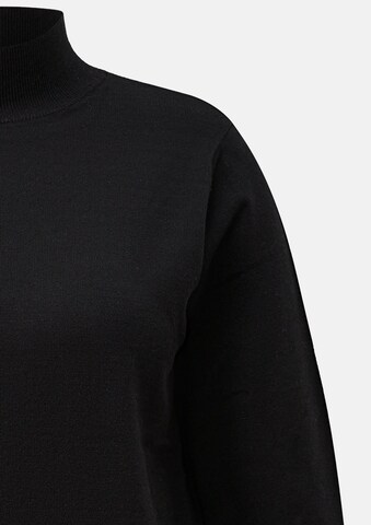 Pull-over QS en noir : devant