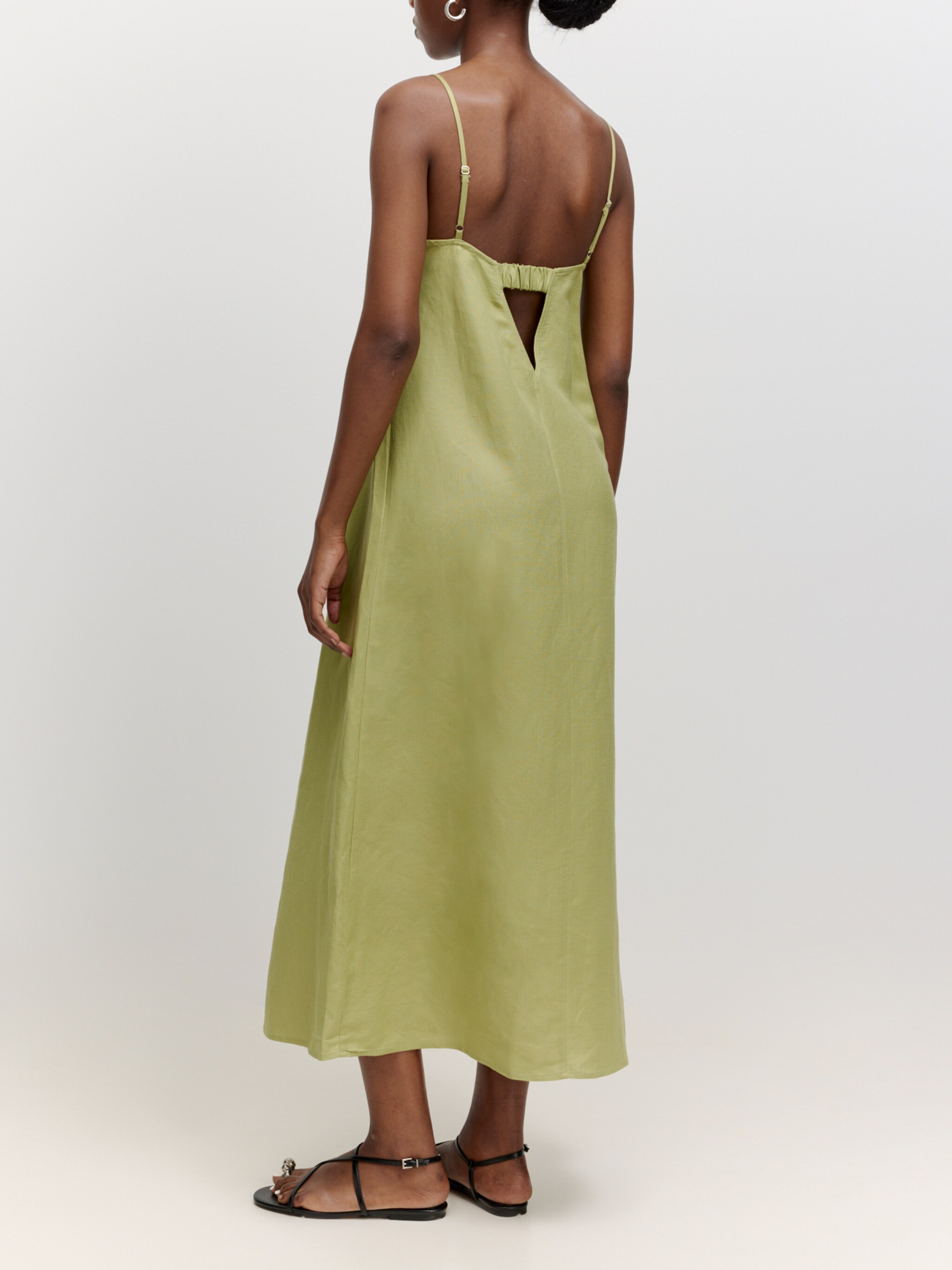 EDITED Produits Robe 'Mohini' vert