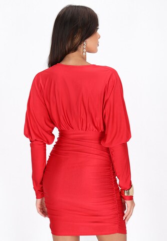 Robe de cocktail faina en rouge