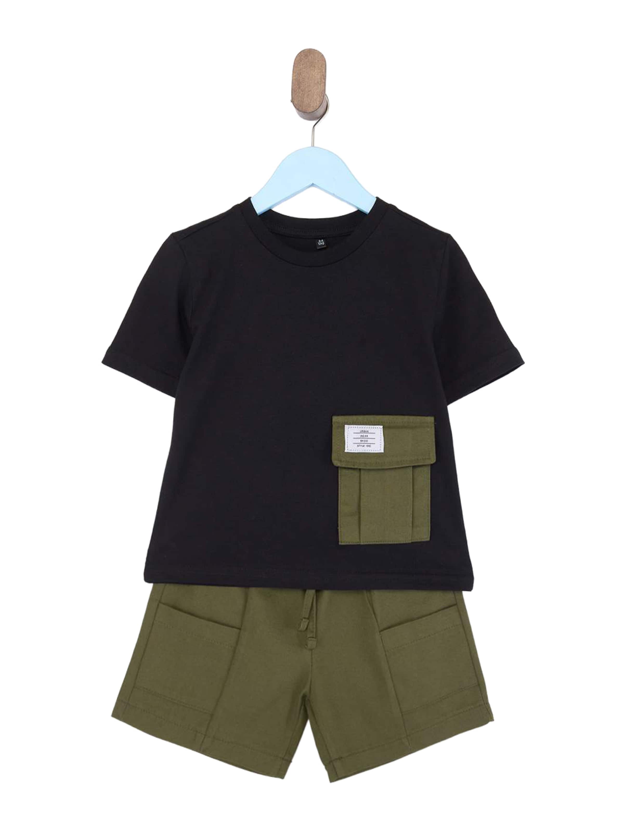 Trendyol Set in Green: front