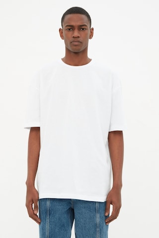 Trendyol - Camiseta en blanco: frente
