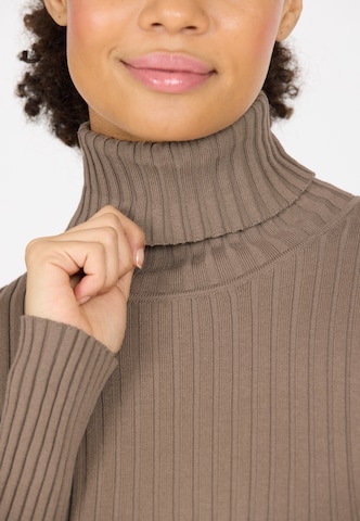 Athlecia Midlayer in Braun