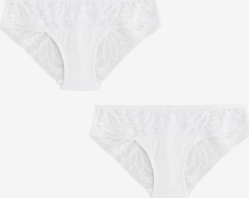 Slip de la Next pe alb: față