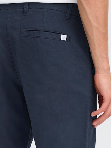 !Solid Regular Chino 'CADEN' in Blauw