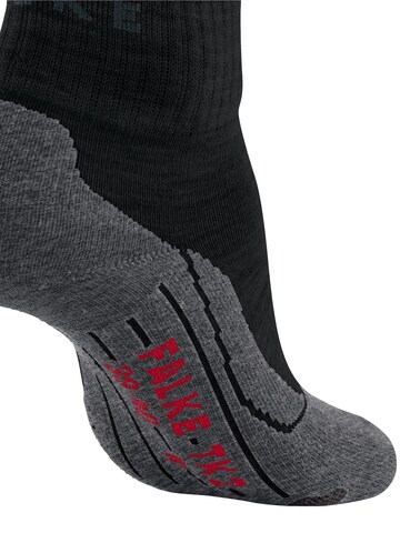 FALKE Sportsocken 'TK2 Explore Short'‌‌‌‌‌‌‌‌‌ in Schwarz