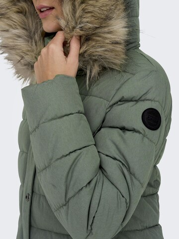Veste d’hiver 'ONLNew Luna' ONLY en vert