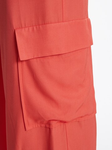 Ana Alcazar Tapered Cargo trousers 'Zapasa' in Red