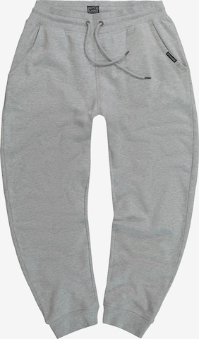 STHUGE Tapered Pants in Grey: front