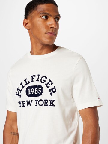 T-Shirt TOMMY HILFIGER en blanc