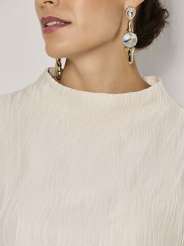 T-shirt MADELEINE en blanc