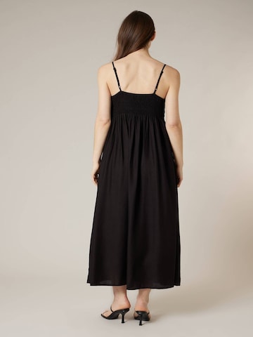 Deeluxe Dress 'Kalea' in Black