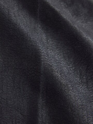 Next - Acampanado Pantalón de pinzas en negro