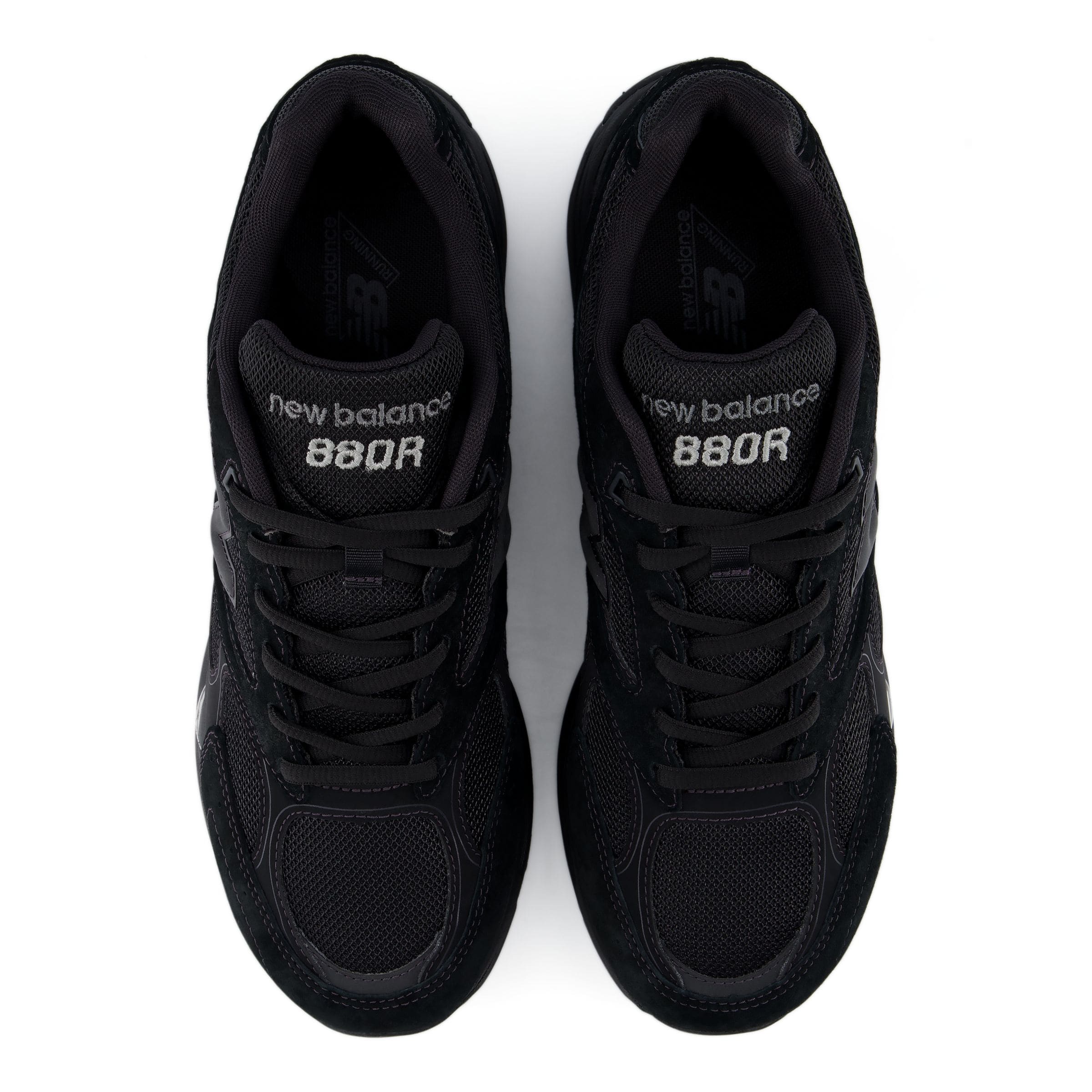 new balance Sneaker '880R'. in Schwarz