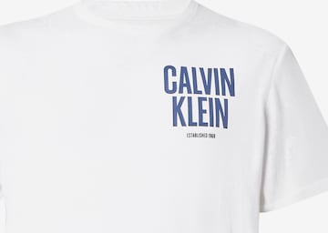 balts Calvin Klein Jeans T-Krekls '30S': no priekšpuses