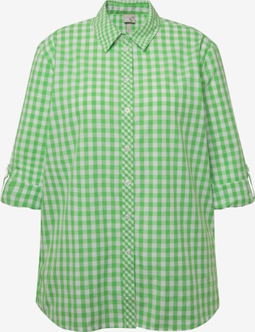Ulla Popken Blouse in Green: front