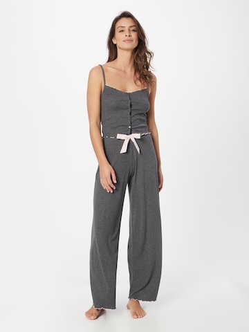 Boux Avenue Pyjamas i grå: framsida