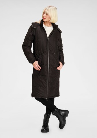 ALPENBLITZ Winter Coat in Black