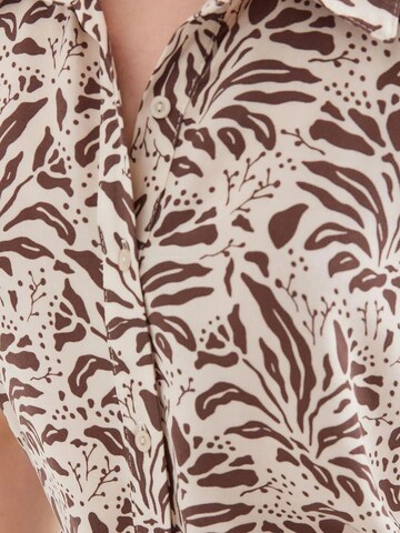 Abito camicia di Bigdart in beige