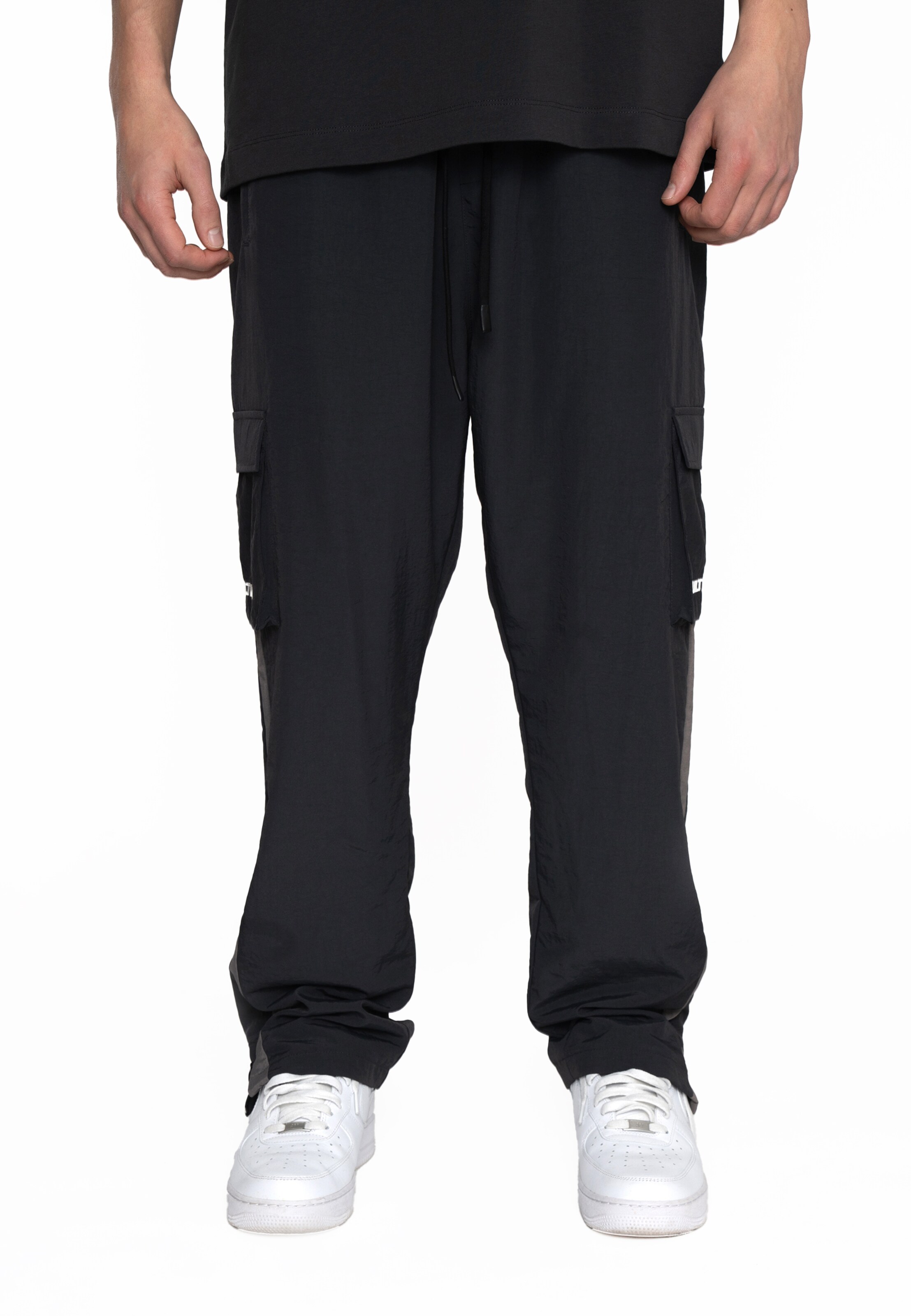 Multiply Apparel Loosefit Cargobroek 'Ranger' in Zwart