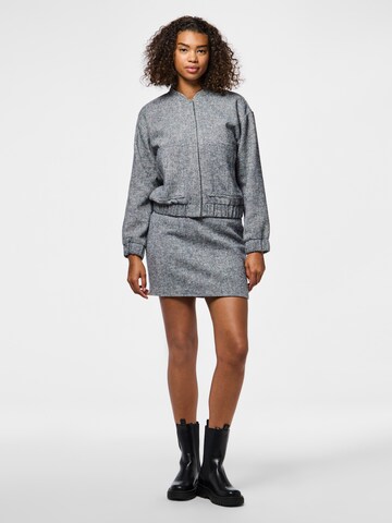 Veste mi-saison PIECES en bleu