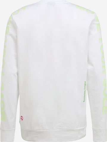 Nike Sportswear Sweatshirt in White