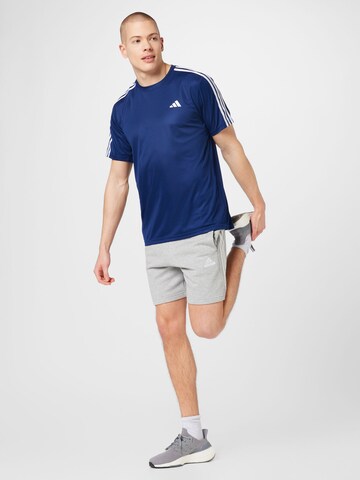 ADIDAS PERFORMANCE Функционална тениска 'Train Essentials 3-Stripes ' в синьо