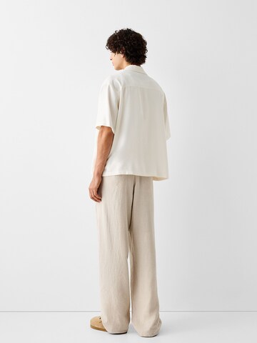 Bershka Loosefit Hose in Beige