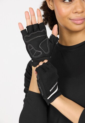 ENDURANCE Sporthandschoenen 'Kinley' in Zwart