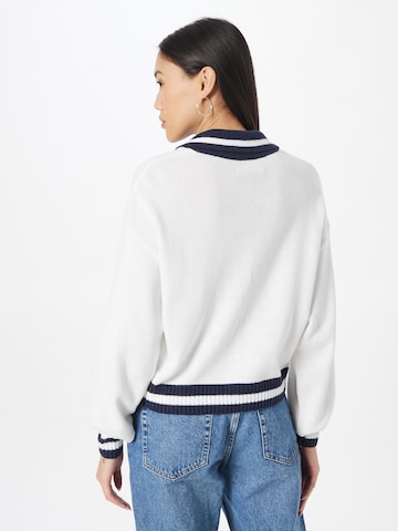 HOLLISTER Sweter 'APAC' w kolorze biały