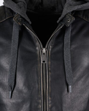 MUSTANG Jacke in Schwarz