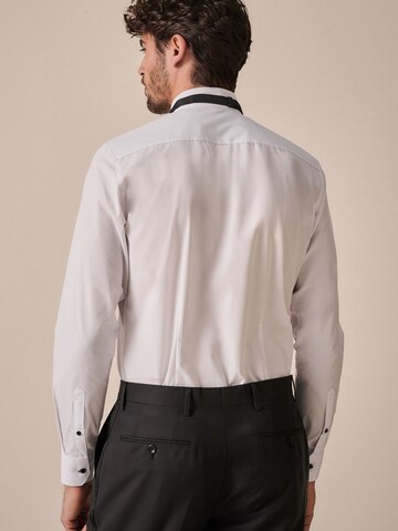 Coupe slim Chemise Next en blanc