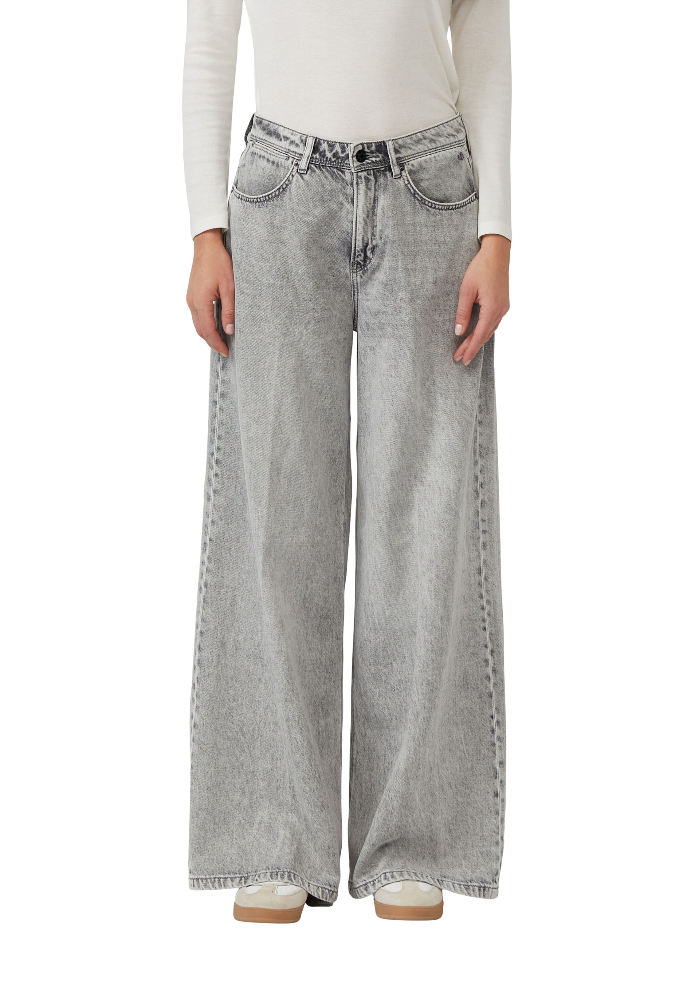 s.Oliver Wide leg Jeans in Grijs: voorkant