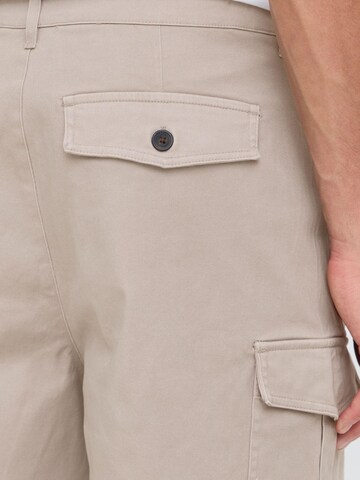 !Solid Regular Cargo Pants ' SDAlann ' in Beige