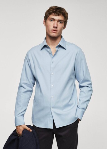 MANGO MAN Regular fit Button Up Shirt 'Arthur' in Blue: front