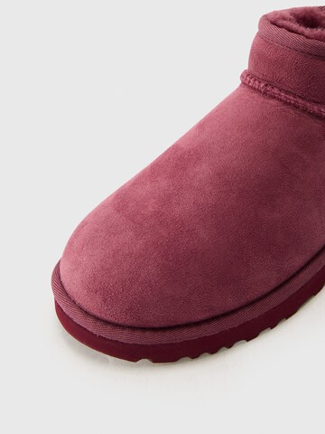 UGG - Botas 'CLASSIC ULTRA MINI' em rosa