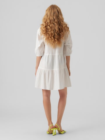 VERO MODA - Vestido 'Pretty' en blanco