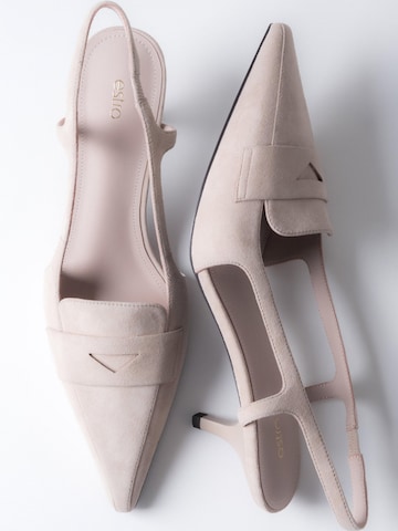 Estro Slingback pumps i beige