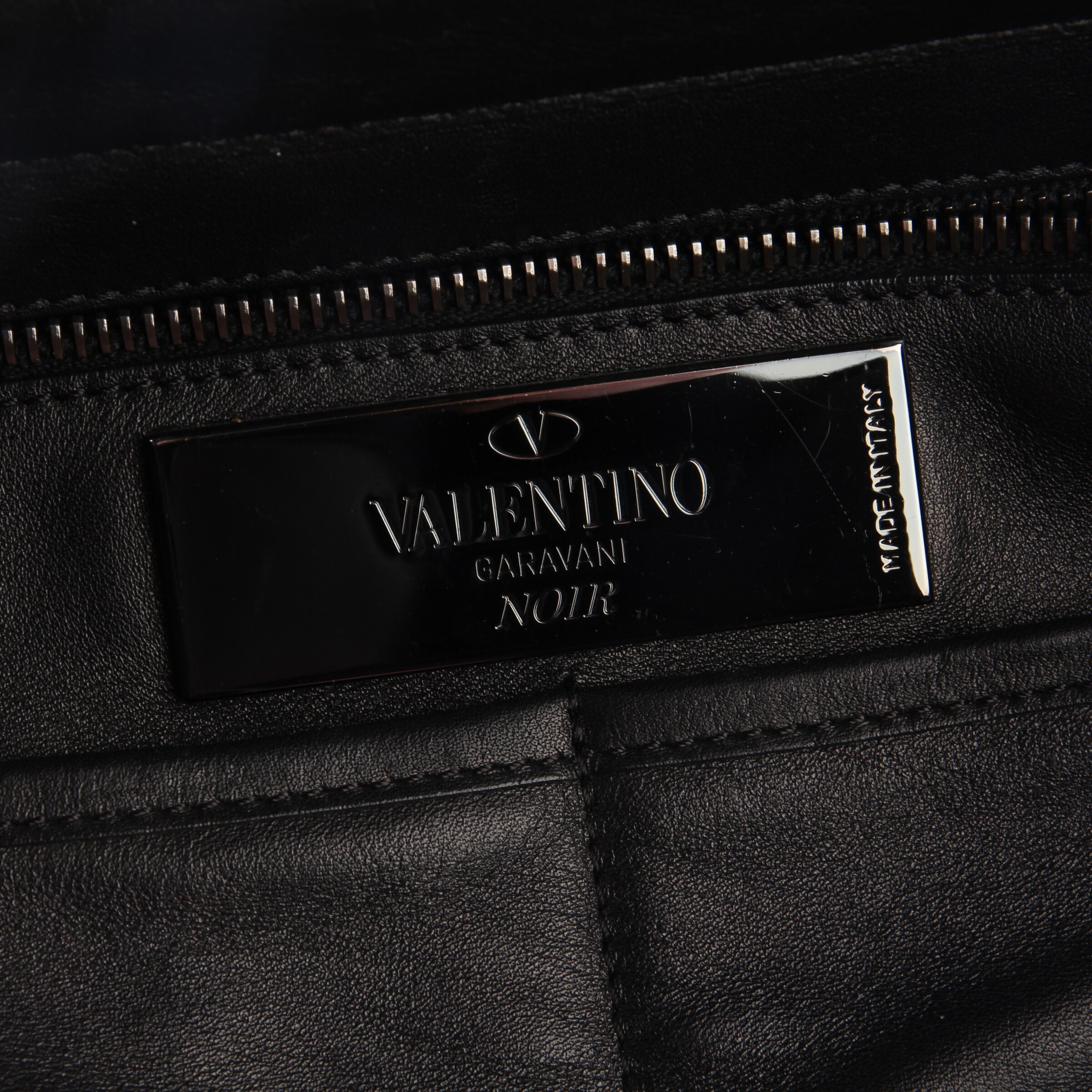 VALENTINO Bag in One size in Black