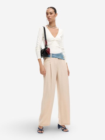 Bootcut Pantaloni 'PANT_ISIS 26SWPW28' di Desigual in beige