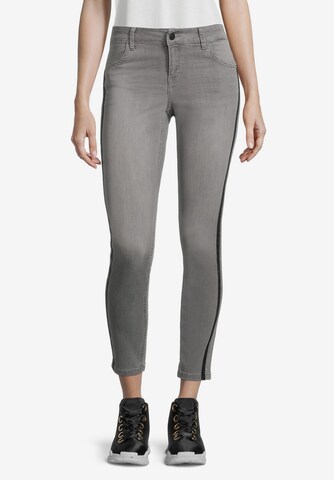 Cartoon Jeans in Grey: front