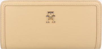 Porte-monnaies TOMMY HILFIGER en beige : devant