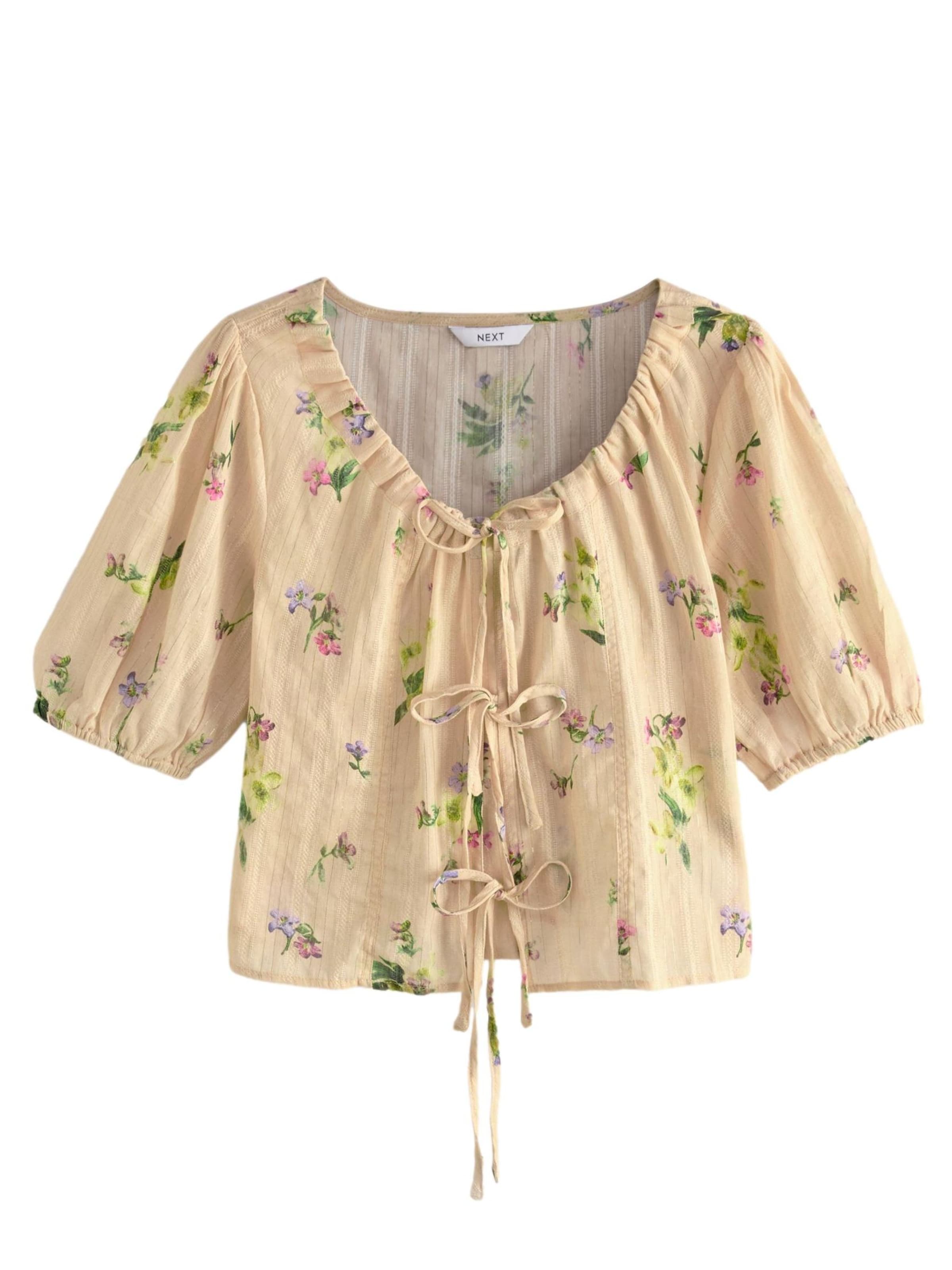 Next Pluus, värv beež: eest vaates