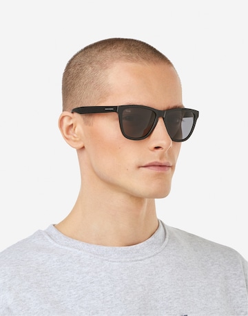 Lunettes de soleil 'One X' HAWKERS en noir : devant