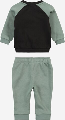 PUMA Joggingpak in Groen