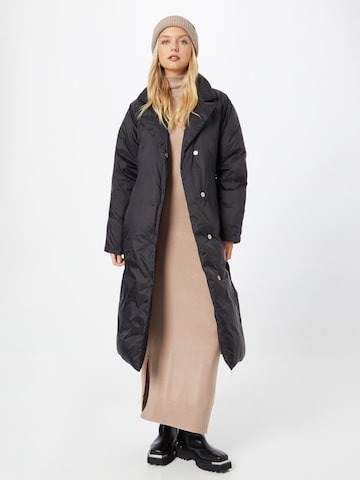 ESPRIT Winter coat in Black