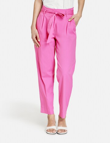 GERRY WEBER Loose fit Pleated Pants in Pink: front